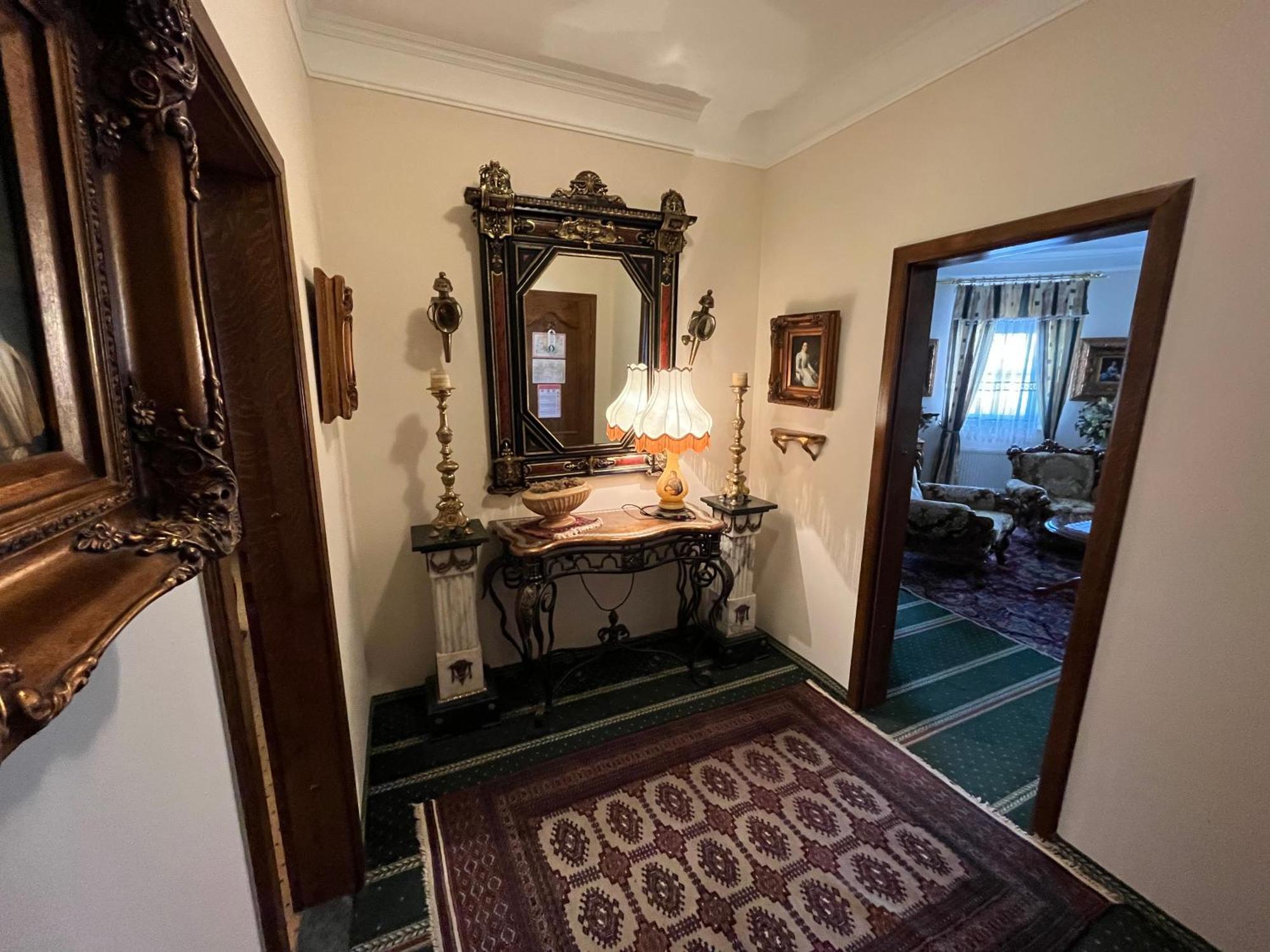 ולנז'ה Hotel Razgorsek מראה חיצוני תמונה